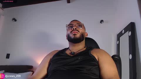 DilanJonnes online show from 04-29-26, 01:37