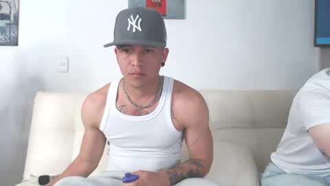 dilanxxx8888 online show from 04-01-26, 04:24