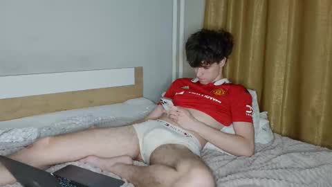 Snapshot of dimamozaev400 chatting on 03-24-26, 10:15 Dima online show from 03-24-26, 10:15