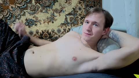 Snapshot of dimastyzzz chatting on 01-19-25, 09:45 Dimetriusen online show from 01-19-25, 09:45