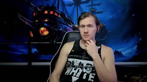 Snapshot of dimastyzzz chatting on 03-09-25, 02:54 Dimetriusen online show from 03-09-25, 02:54