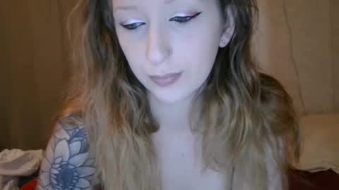 Sofie online show from 01-20-25, 05:59