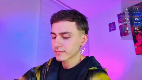 Snapshot of dimitri_bilak_ chatting on 02-15-26, 11:56 Julian Independent Model online show from 02-15-26, 11:56