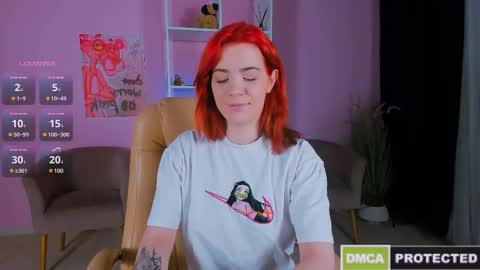dina_fox_ online show from 12-18-24, 10:08