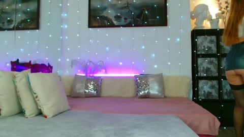 Dina online show from 02-08-25, 02:36