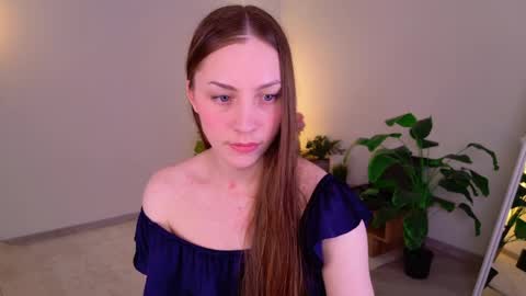 Dina online show from 04-10-26, 06:18