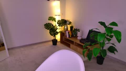 Dina online show from 05-02-26, 05:56