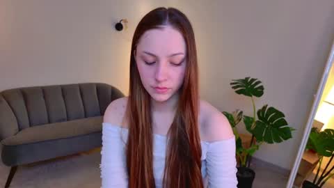 Dina online show from 06-19-26, 06:29