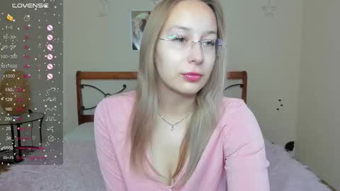 Dina online show from 10-12-25, 02:32