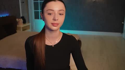 Snapshot of dinacandy chatting on 03-26-26, 08:31 dinacandy online show from 03-26-26, 08:31