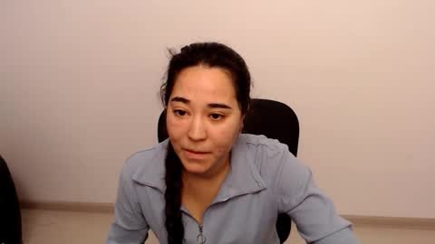 Snapshot of dinara_lov chatting on 10-14-25, 08:59 Dinara online show from 10-14-25, 08:59