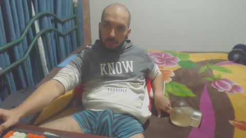 Snapshot of dinchtcams chatting on 09-28-25, 05:46 Dincht online show from 09-28-25, 05:46