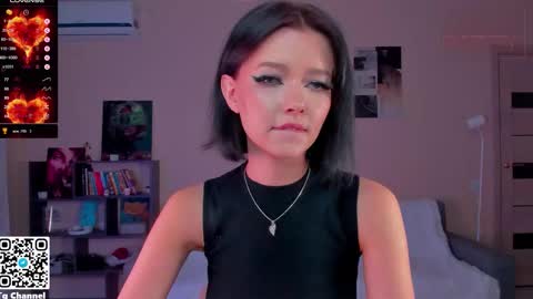 Snapshot of dindin_ chatting on 12-14-25, 01:38 Jessie online show from 12-14-25, 01:38