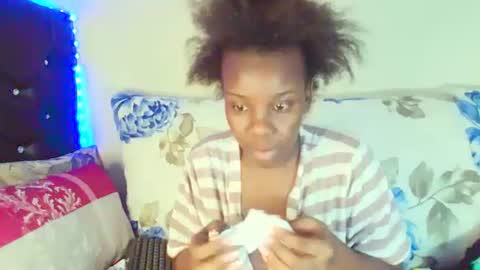 Snapshot of dinnydakrazx chatting on 09-12-25, 07:19 dinnydakrazx online show from 09-12-25, 07:19