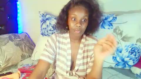 Snapshot of dinnydakrazx chatting on 09-18-25, 07:16 dinnydakrazx online show from 09-18-25, 07:16