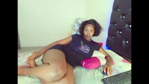 Snapshot of dinnydakrazx chatting on 01-15-26, 05:56 dinnydakrazx online show from 01-15-26, 05:56