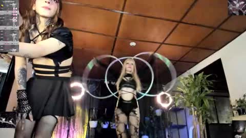 Snapshot of dino_rain77 chatting on 09-18-25, 02:35 dino_rain77 online show from 09-18-25, 02:35