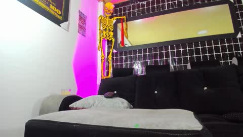 Snapshot of diosa_ayla chatting on 10-16-25, 11:28 diosa aylaIndependent Model online show from 10-16-25, 11:28