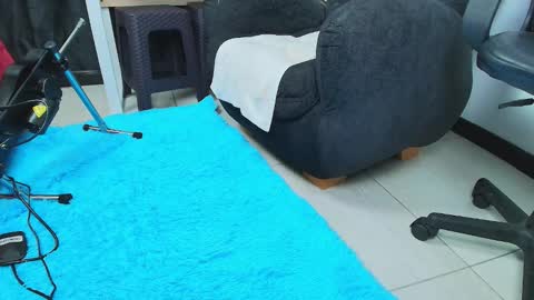 victoria online show from 10-10-25, 12:31