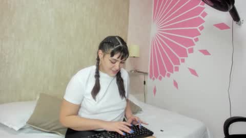 Snapshot of diosaelchat chatting on 10-17-25, 03:20 diosaelchat online show from 10-17-25, 03:20