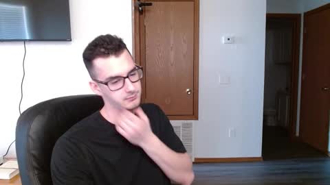 Dirk Diggler online show from 02-28-25, 09:33