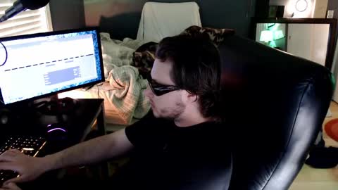 Dirk Sloan online show from 05-11-26, 05:43