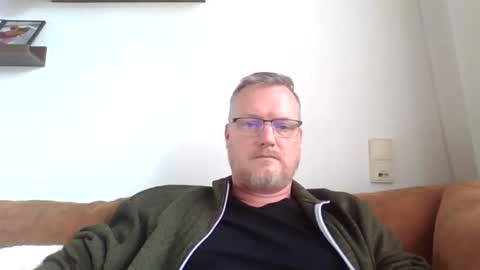 dirkkie1975 online show from 05-16-26, 03:22