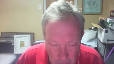 Snapshot of dirkpitt223 chatting on 12-24-24, 06:55 DirtkPitt Fun guy working online show from 12-24-24, 06:55