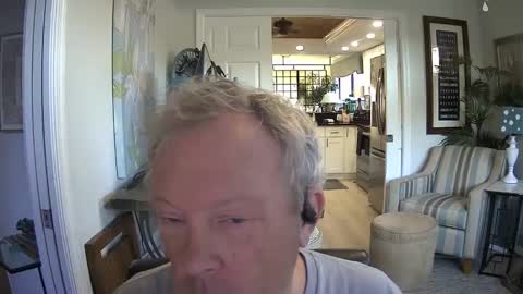 Snapshot of dirkpitt223 chatting on 02-12-25, 10:37 DirtkPitt Fun guy working online show from 02-12-25, 10:37