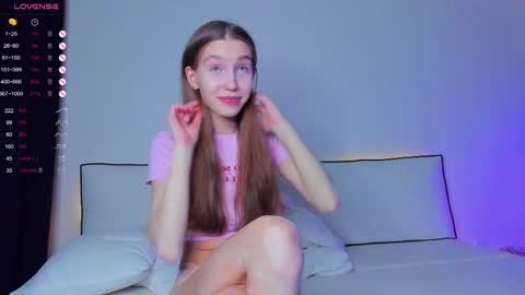 Hailey online show from 03-06-25, 10:47