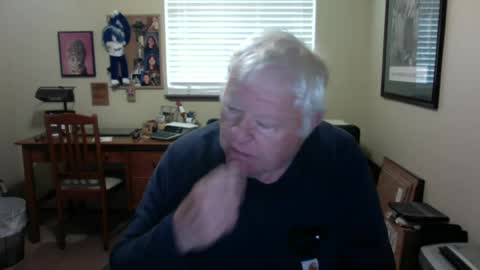 dirtrider195080438 online show from 06-14-26, 07:49