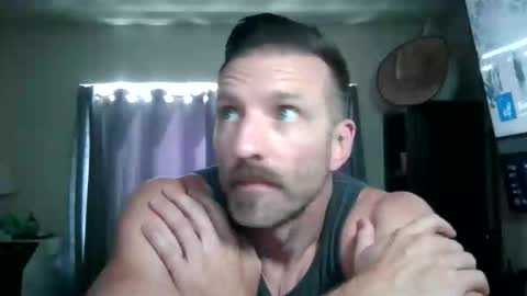 Snapshot of dirty_birdy_ chatting on 04-14-26, 06:36 dirty_birdy_ online show from 04-14-26, 06:36