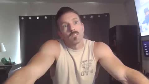 Snapshot of dirty_birdy_ chatting on 04-20-26, 08:43 dirty_birdy_ online show from 04-20-26, 08:43