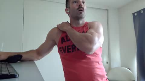 Snapshot of dirty_birdy_ chatting on 05-13-26, 07:00 dirty_birdy_ online show from 05-13-26, 07:00