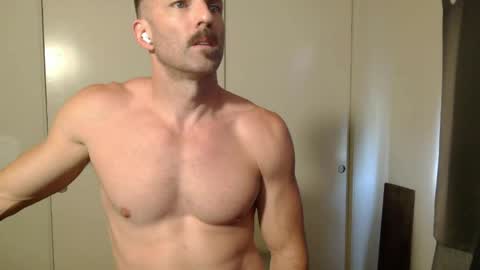 Snapshot of dirty_birdy_ chatting on 05-20-26, 09:54 dirty_birdy_ online show from 05-20-26, 09:54