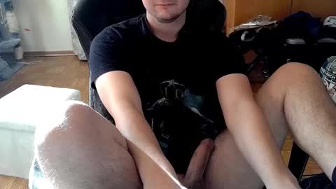 Snapshot of dirty_fun_boy chatting on 12-04-24, 11:19 dirty_fun_boy online show from 12-04-24, 11:19