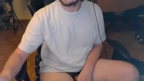 Snapshot of dirty_fun_boy chatting on 11-06-25, 10:10 dirty_fun_boy online show from 11-06-25, 10:10