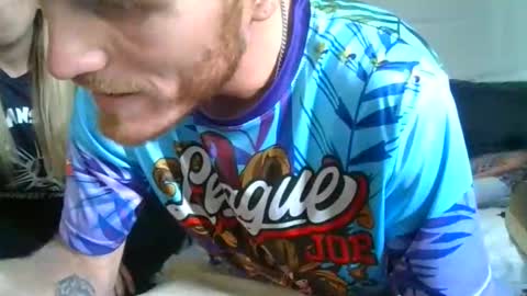 Justin Robinson online show from 10-18-25, 03:46