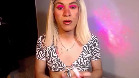 dirtydanezka online show from 11-18-25, 03:23