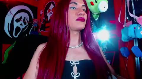 Snapshot of dirtydanezka chatting on 06-18-26, 11:42 dirtydanezka online show from 06-18-26, 11:42