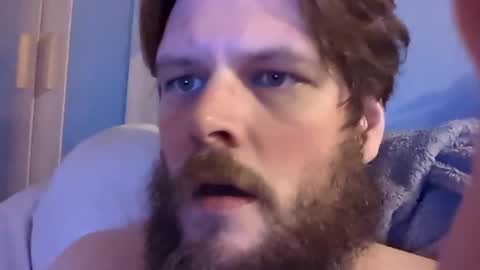 Snapshot of dirtydogsday chatting on 10-25-25, 08:58 Dirtydog online show from 10-25-25, 08:58