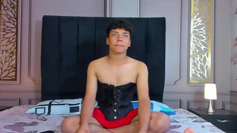 Snapshot of dirtymike69_ chatting on 10-11-25, 07:56 Mike online show from 10-11-25, 07:56