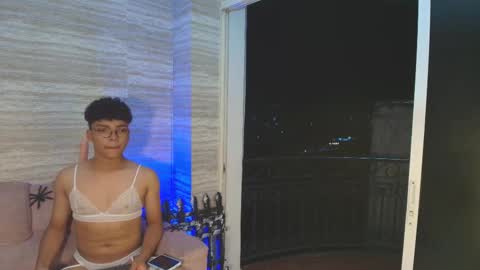 Snapshot of dirtymike69_ chatting on 10-29-25, 02:03 Mike online show from 10-29-25, 02:03