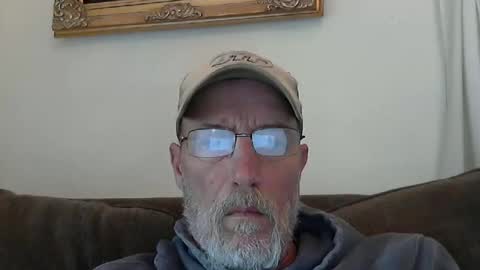 Snapshot of dirtynastyoldman chatting on 03-01-25, 02:55 dirtynastyoldman online show from 03-01-25, 02:55
