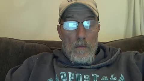 Snapshot of dirtynastyoldman chatting on 03-08-25, 02:55 dirtynastyoldman online show from 03-08-25, 02:55