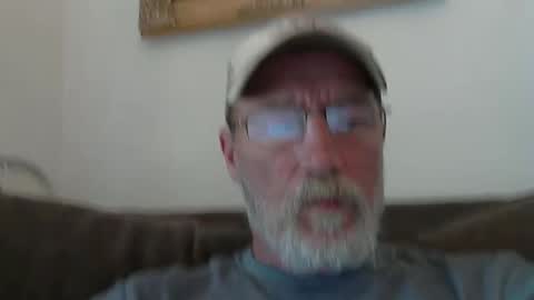 Snapshot of dirtynastyoldman chatting on 03-10-25, 06:56 dirtynastyoldman online show from 03-10-25, 06:56