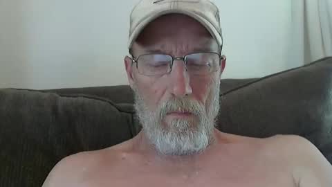 Snapshot of dirtynastyoldman chatting on 03-11-25, 09:26 dirtynastyoldman online show from 03-11-25, 09:26