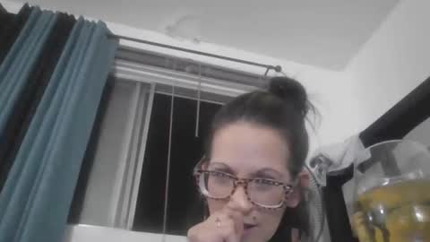 Snapshot of dirtynerdy30 chatting on 10-04-25, 07:28 Dirtynerdy online show from 10-04-25, 07:28