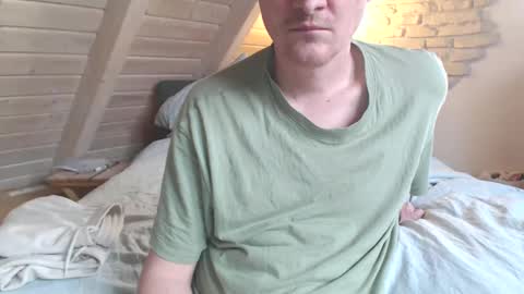 Snapshot of dirtynils0489 chatting on 02-21-25, 07:23 Nils online show from 02-21-25, 07:23