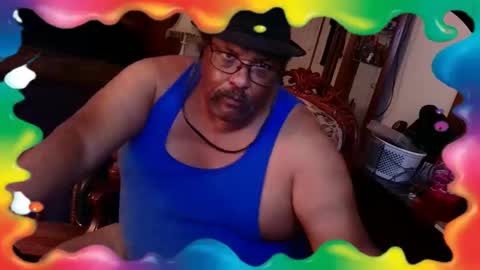 Snapshot of dirtyoman2ya chatting on 11-09-25, 03:38 dirtyoman2ya online show from 11-09-25, 03:38